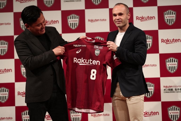 Iniesta en su presentación con el Vissel Kobe nipón
