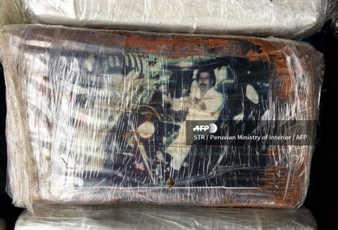 Cargamento de cocaína con la imagen de Pablo Escobar / AFP