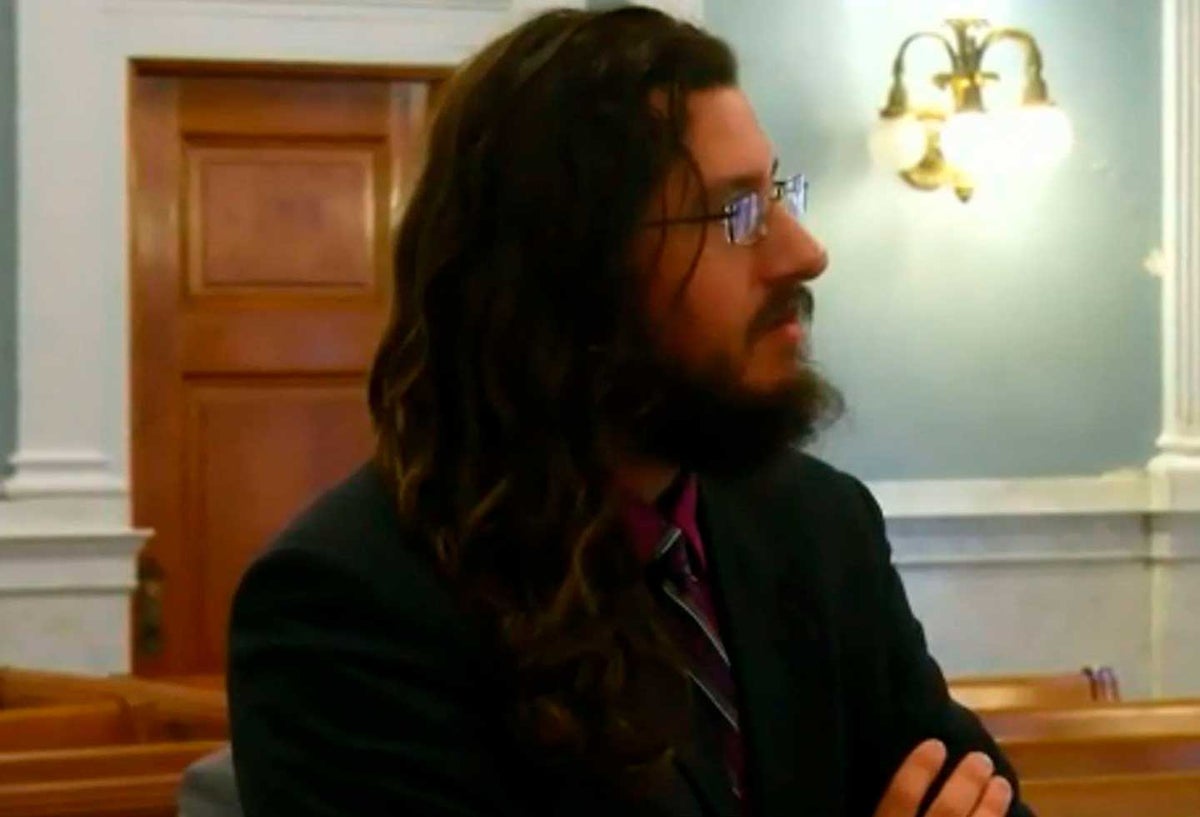 Michael Rotondo, hombre de 30 años que no quiere irse de la casa de sus padres