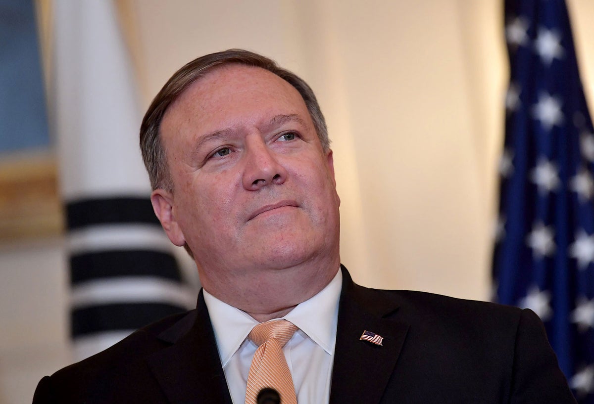 Mike Pompeo considera una farsa las elecciones en Venezuela