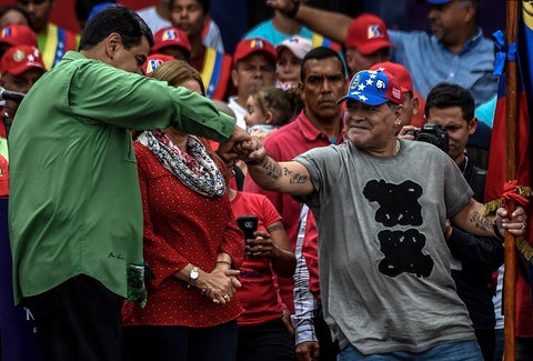Nicolás Maduro y Diego Maradona el 17 de mayo pasado en Caracas