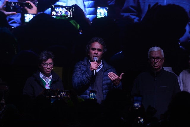 Claudia López, Sergio Fajardo y Jorge Robledo en Bogotá, al término de las elecciones del 27 de mayo de 2018