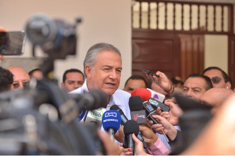 Óscar Naranjo ante la prensa