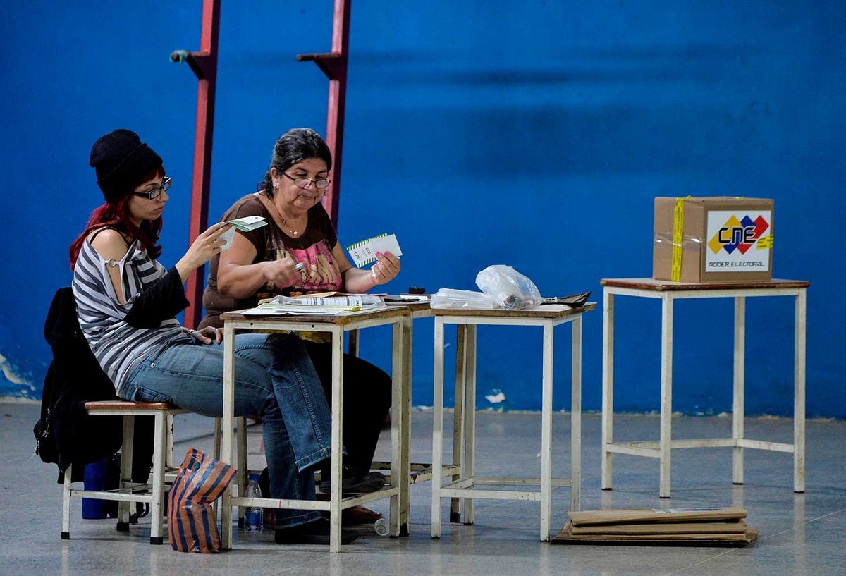 En los centros de votación se registró una alta abstención