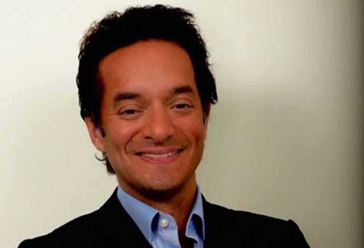 Alberto Bernal, columnista
