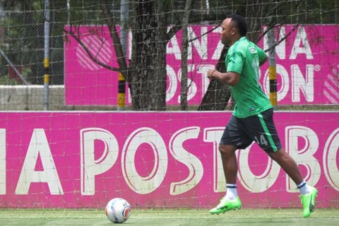 Camilo Zúñiga entrenando con Atlético Nacional