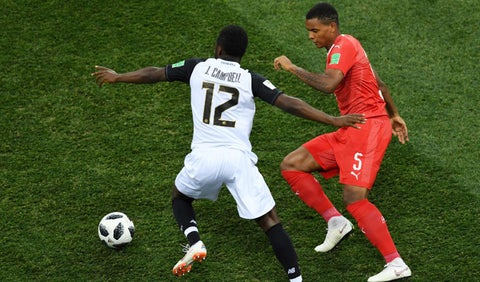 Los suizos clasificaron invictos en su zona