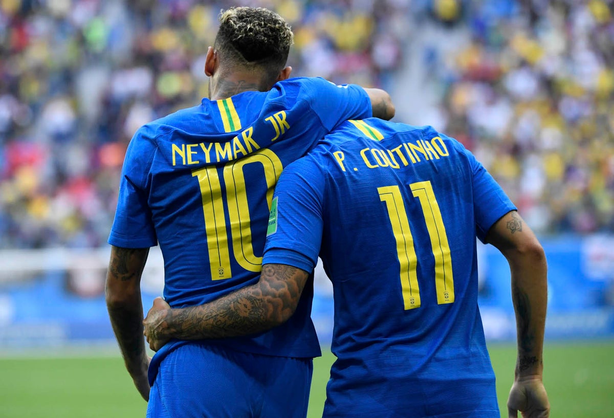 Coutinho y Neymar celebran sus goles