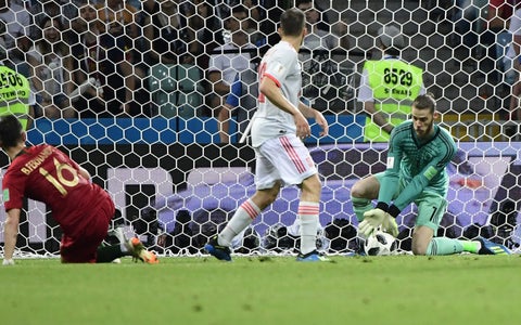 El meta español recibió tres tantos de Cristiano Ronaldo