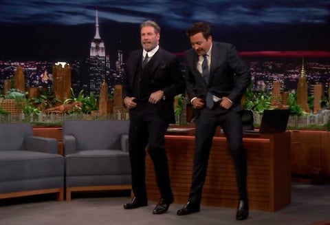 John Travolta y Jimmy Fallon bailando