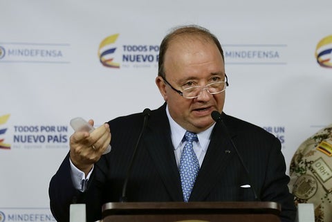Luis Carlos Villegas, ministro de Defensa