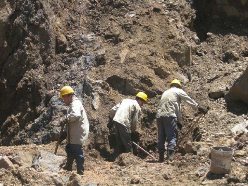 Mineros