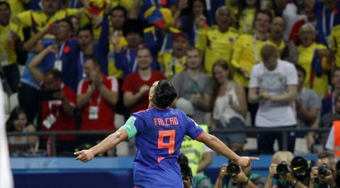 Radamel Falcao celebrando su prime gol en un Mundial