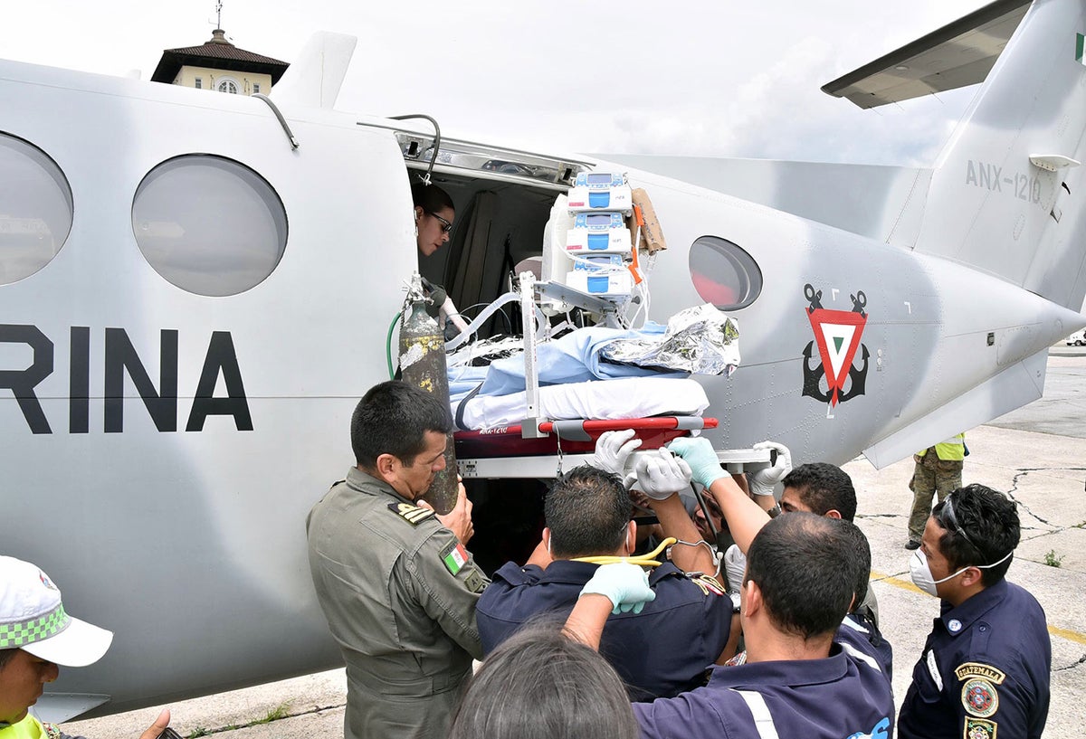 Rescatistas en Guatemala