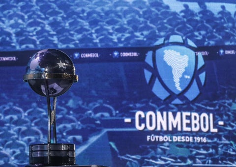 Copa Sudamericana - trofeo