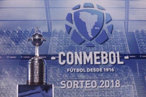 El trofeo de la Copa Libertadores