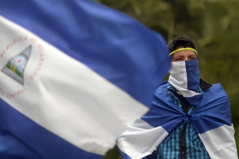 Almagro inicia la aplicación de la Carta Democrática de la OEA a Nicaragua.