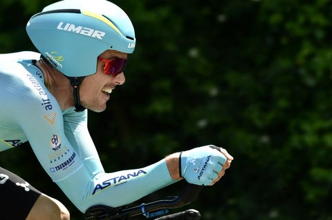 Luis León Sánchez abandonó el Tour de Francia en ambulancia tras fuerte caída