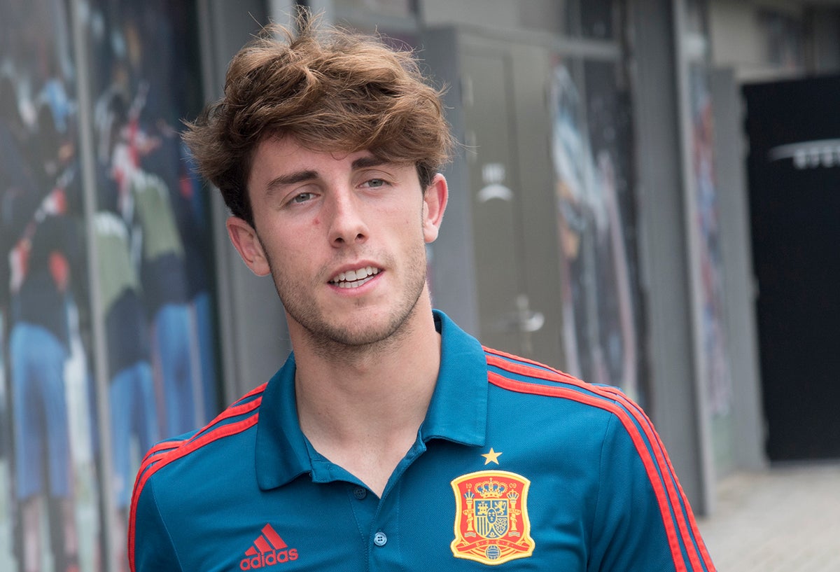 Álvaro Odriozola, futbolista español al servicio de Real Madrid