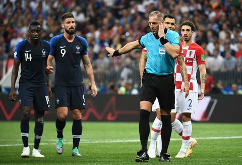 Árbitro en la final Franca vs Croacia