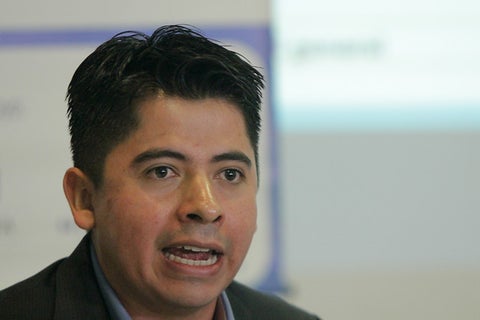Ariel Ávila, senador