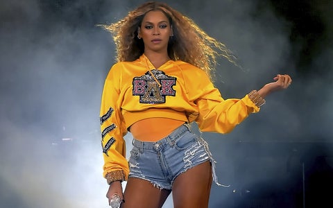 Beyonce lidera el escalafón