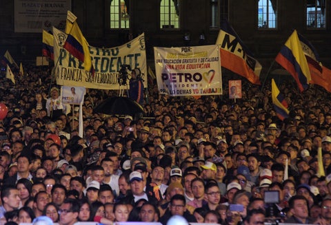 Seguidores de la campaña de Gustavo Petro