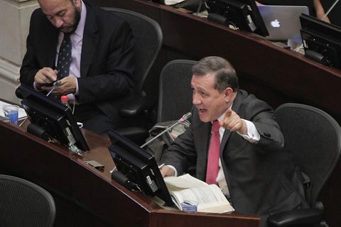 Senador Ernesto Macías