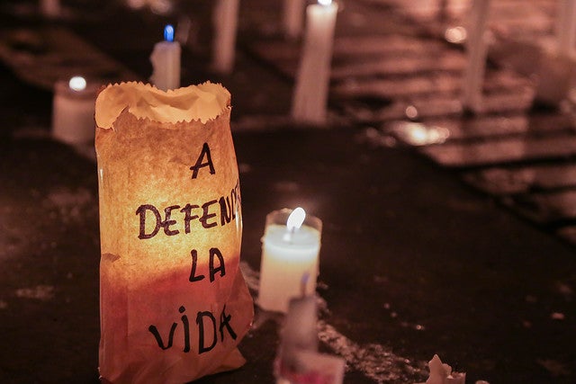 En Colombia se realizó una velatón por los asesinatos de líderes sociales en el país