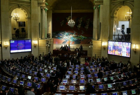 Desde el martes hubo una intensa polémica por un artículo incluido en la iniciativa.