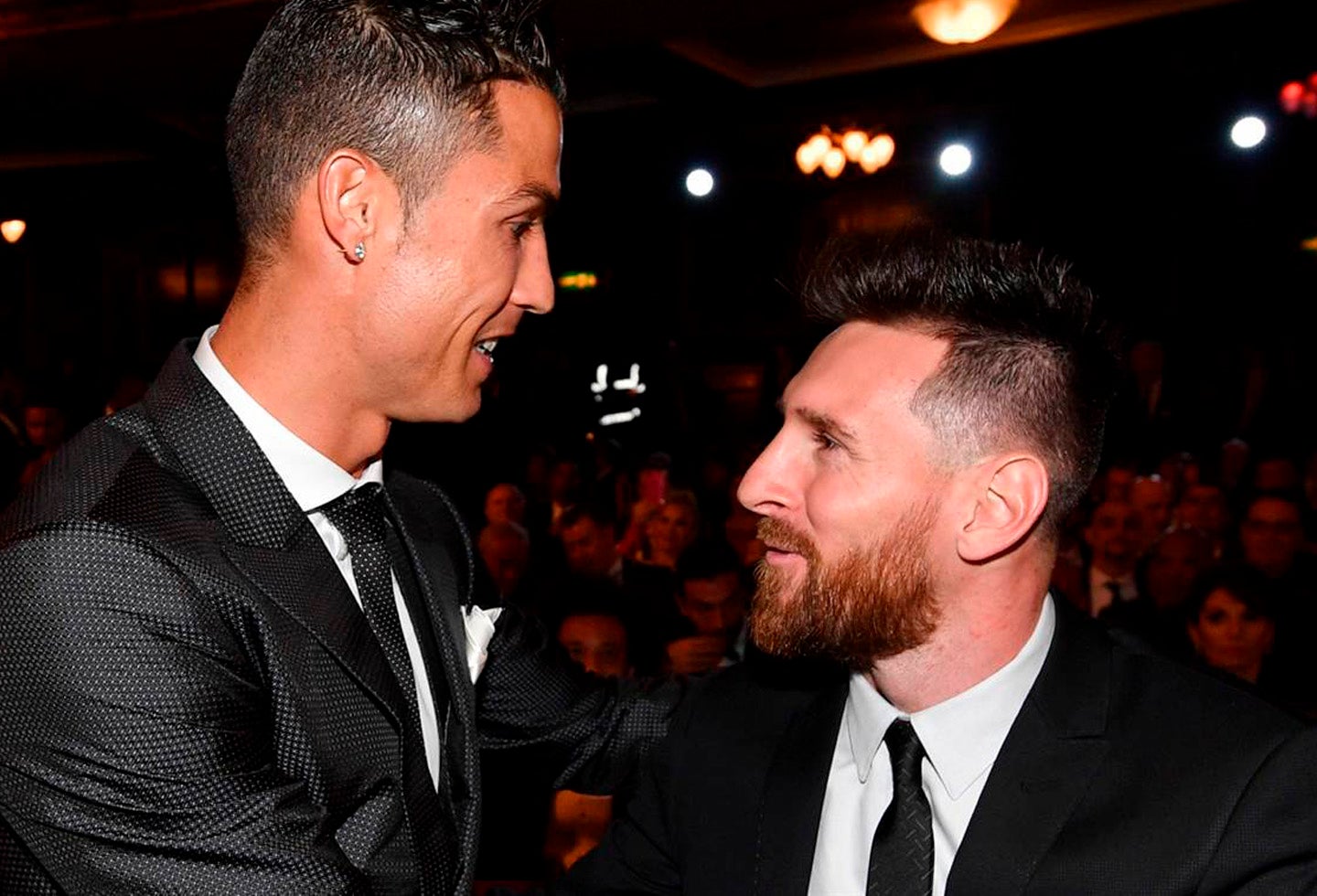 Cristiano Ronaldo y Leo Messi en una gala del Balón de Oro