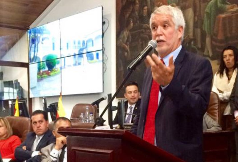 Enrique Peñalosa en el Concejo de Bogotá