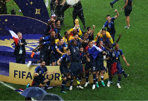 Francia celebra el título del mundo en Rusia 2018
