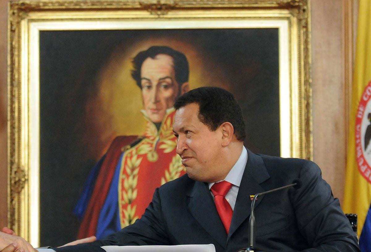 Los líderes que ensalzan hoy su nombre no dejan escapar la menor ocasión para agradecer y recordar a quien fue una de las figuras más trascendentes de principios de siglo en Latinoamérica