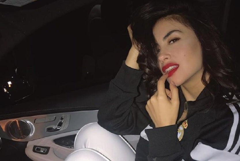 La modelo, luego de la operación que le practicó Martín Carrillo, se vio seriamente afectada.