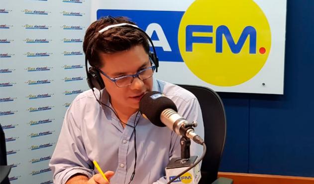 Luis Carlos Vélez, director del noticiero de LA FM