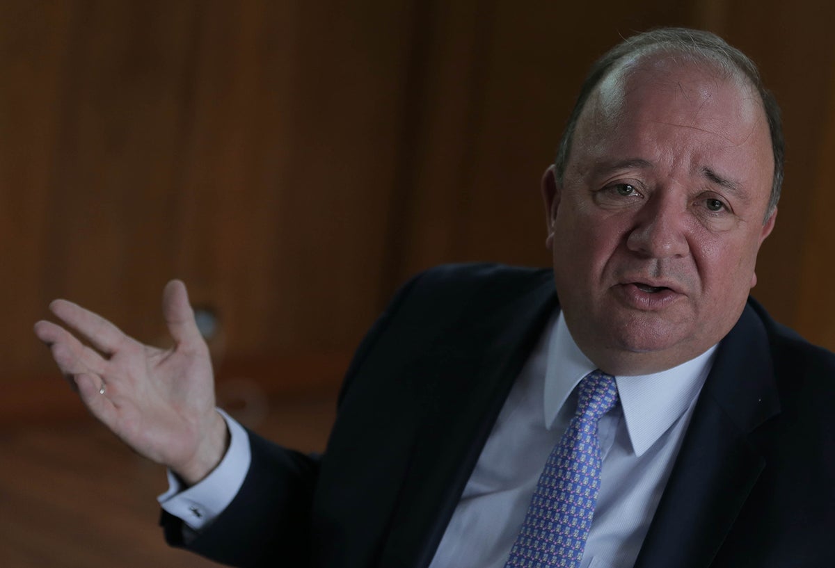 Luis Carlos Villegas, ministro de Defensa