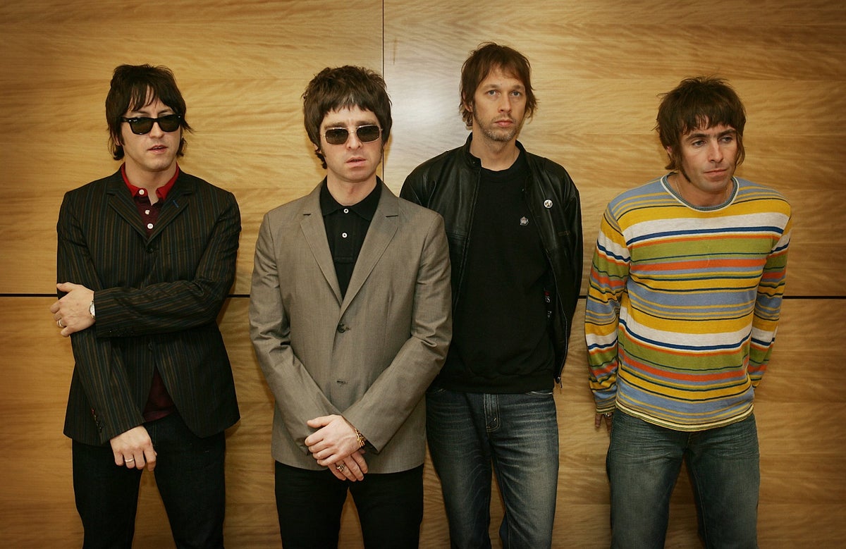 Liam Gallagher pide a su hermano Noel que vuelvan a formar Oasis
