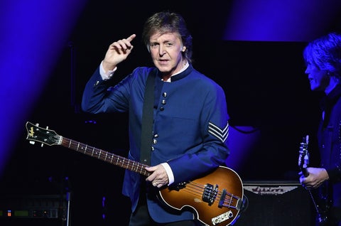Paul McCartney vuelve a cruzar por Abbey Road