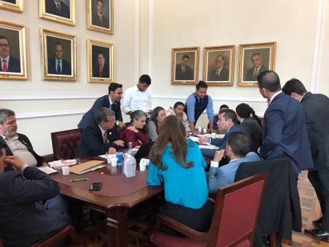 Reunión para conformar las comisiones constitucionales en la Cámara de Representantes