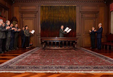 El presidente Santos firma el decreto que sanciona la ley