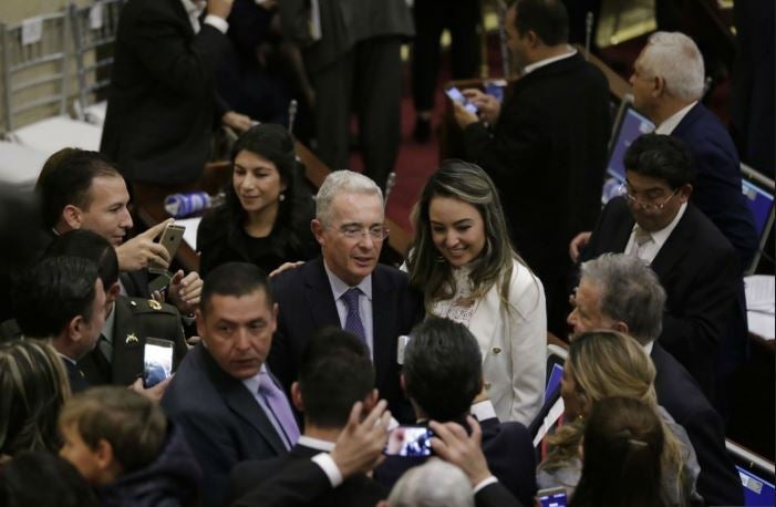 El senador Álvaro Uribe en el Congreso de la República.