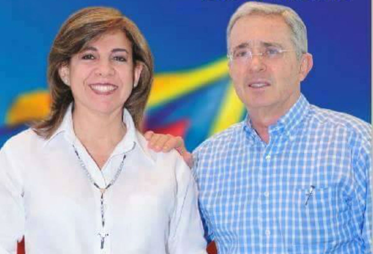 Álvaro Uribe con su eventual reemplazo, Milla Romero Soto