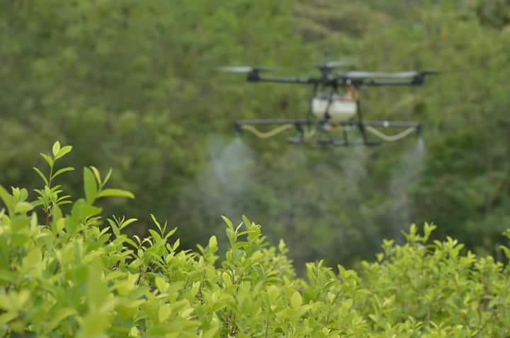 Dron para aspersión de cultivos ilícitos