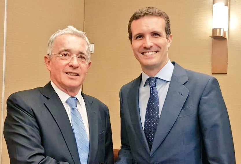 Álvaro Uribe y Pablo Casado Blanco