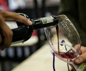 Piden no decretar ley seca en consulta anticorrupción.