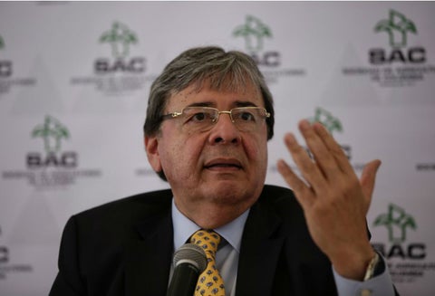 Carlos Holmes Trujillo