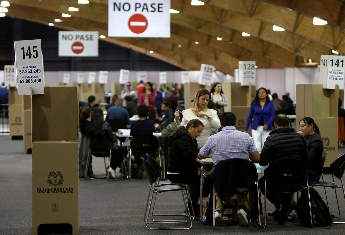 Votaciones de la consulta anticorrupción en Corferias