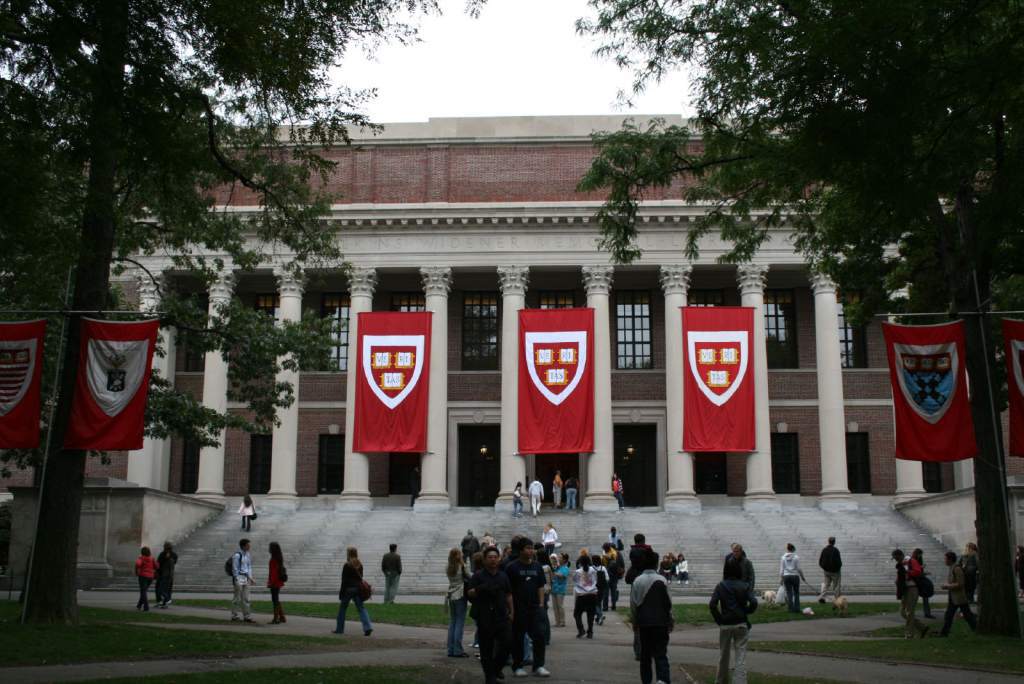 Campus Universidad de Harvard.