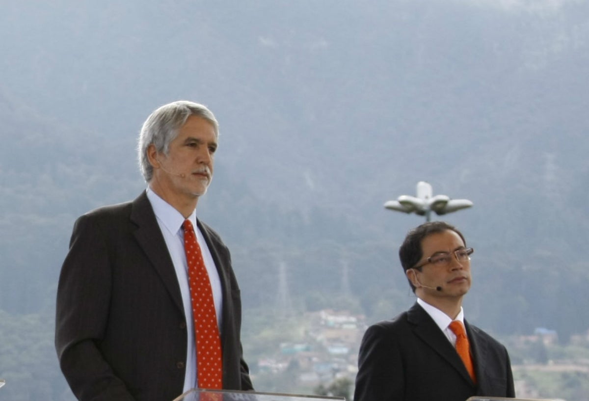 Enrique Peñalosa y Gustavo Petro, en constantes enfrentamientos